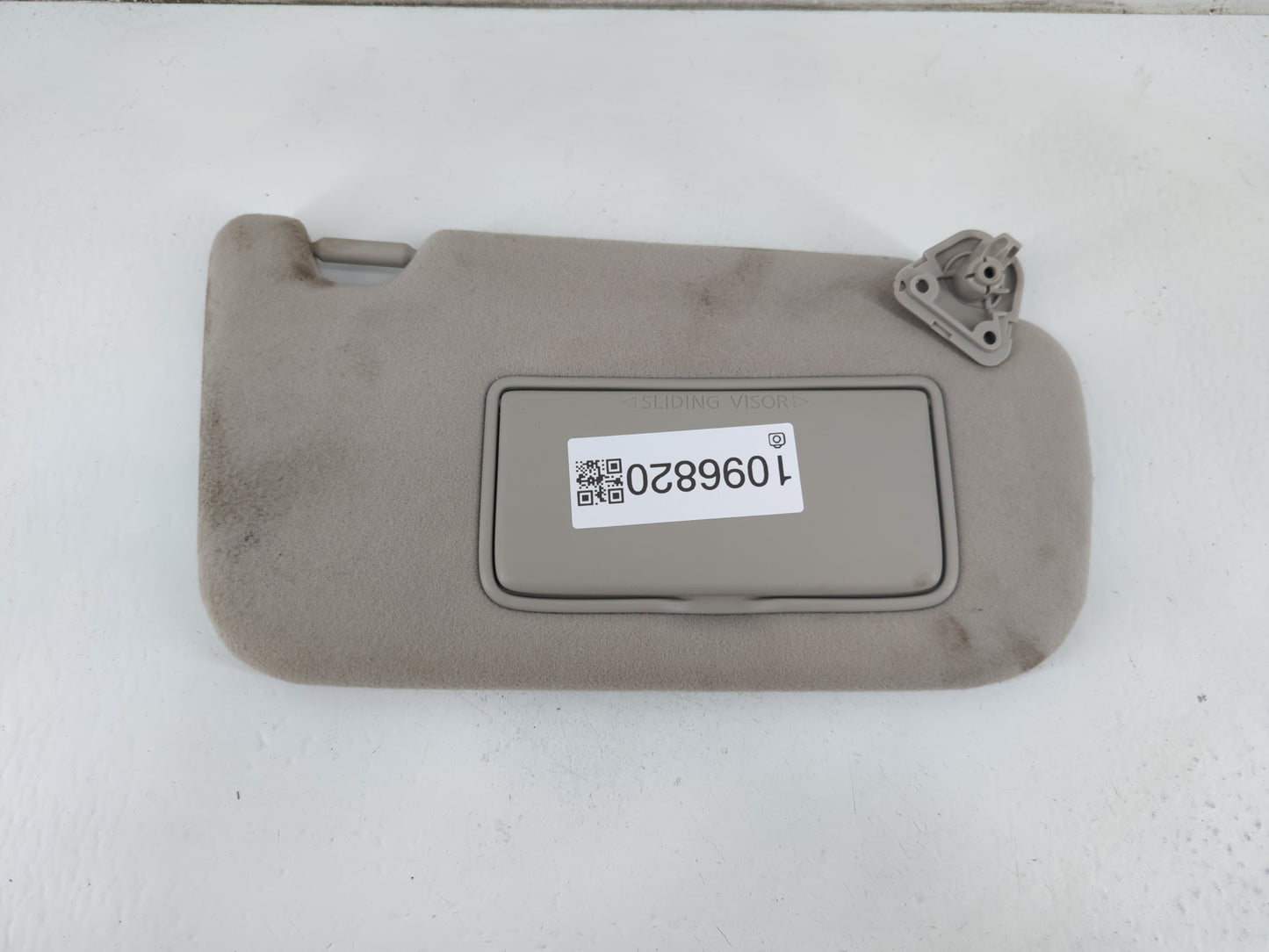 2013-2019 Nissan Sentra Sun Visor Shade Replacement Passenger Right Mirror Fits Fits 2012 2013 2014 2015 2016 2017 2018 2019