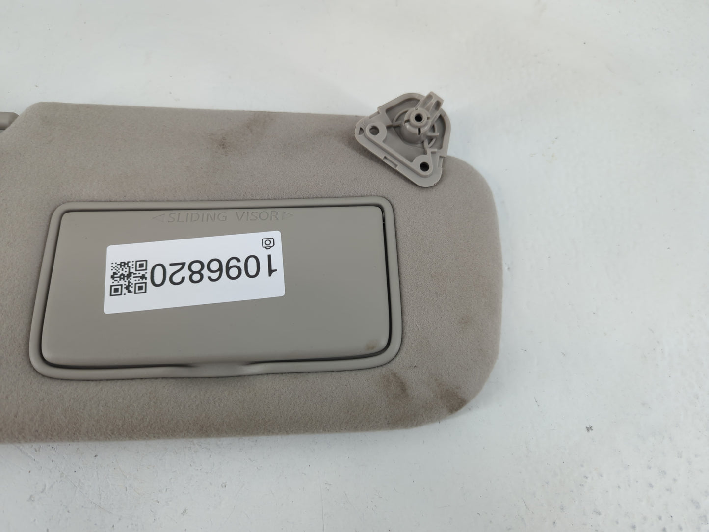 2013-2019 Nissan Sentra Sun Visor Shade Replacement Passenger Right Mirror Fits Fits 2012 2013 2014 2015 2016 2017 2018 2019