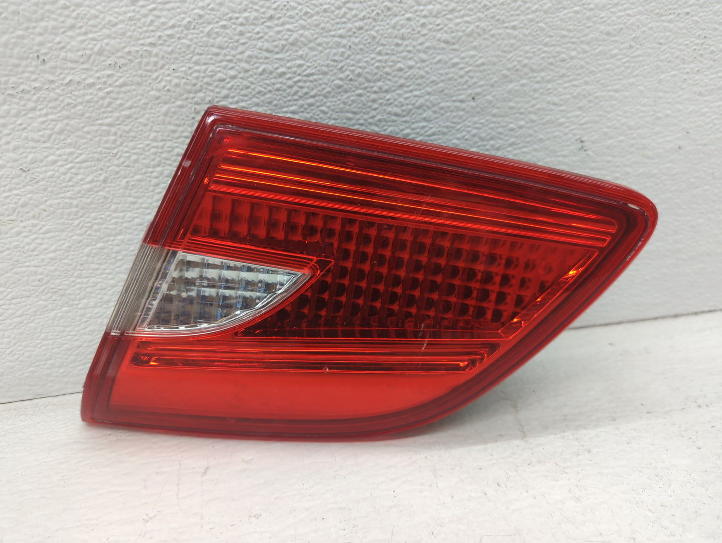 2016-2019 Nissan Sentra Tail Light Assembly Passenger Right OEM Fits Fits 2016 2017 2018 2019 OEM Used Auto Parts - Oemuseda