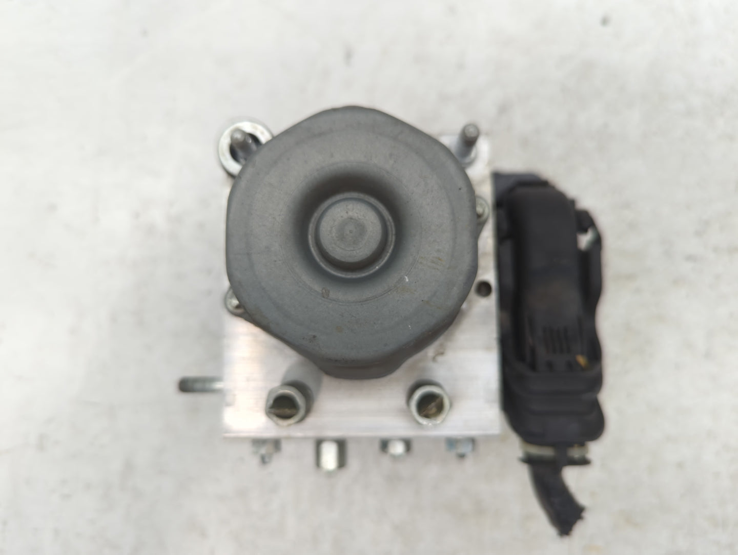 2019 Nissan Sentra ABS Pump Control Module Replacement P/N:47660 5UD0C 47660 9AK0D Fits OEM Used Auto Parts - Oemusedautopar