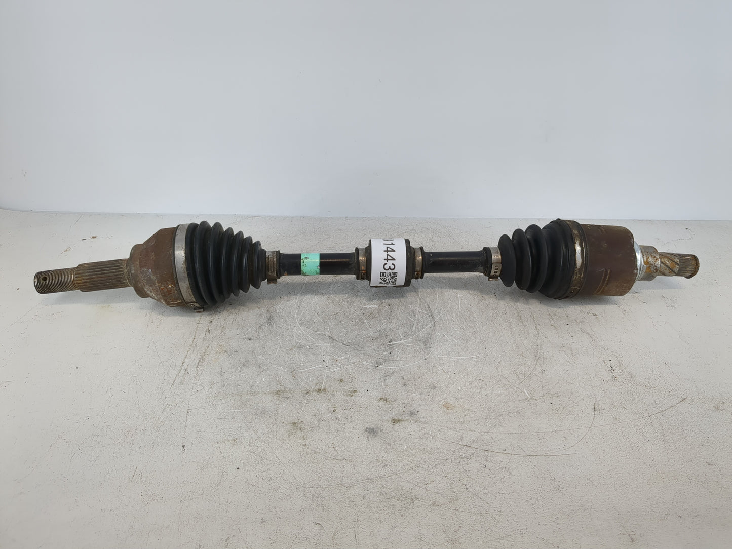 2013-2019 Nissan Sentra Axle Shaft Front Driver Cv C/v - Oemusedautoparts1.com