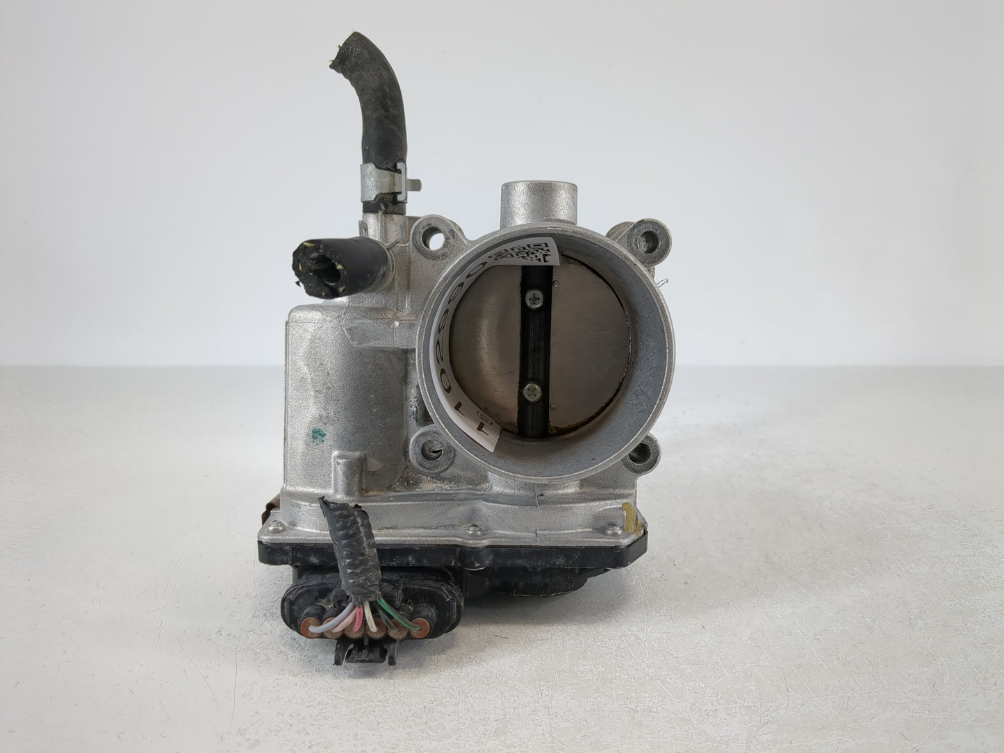 2013-2019 Nissan Sentra Throttle Body P/N:3RA60-01 E Fits Fits 2013 2014 2015 2016 2017 2018 2019 OEM Used Auto Parts - Oemu