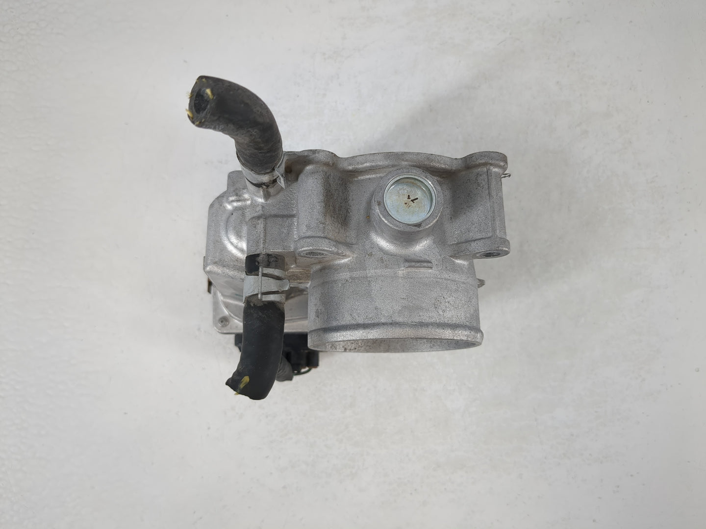 2013-2019 Nissan Sentra Throttle Body P/N:3RA60-01 E Fits Fits 2013 2014 2015 2016 2017 2018 2019 OEM Used Auto Parts - Oemu