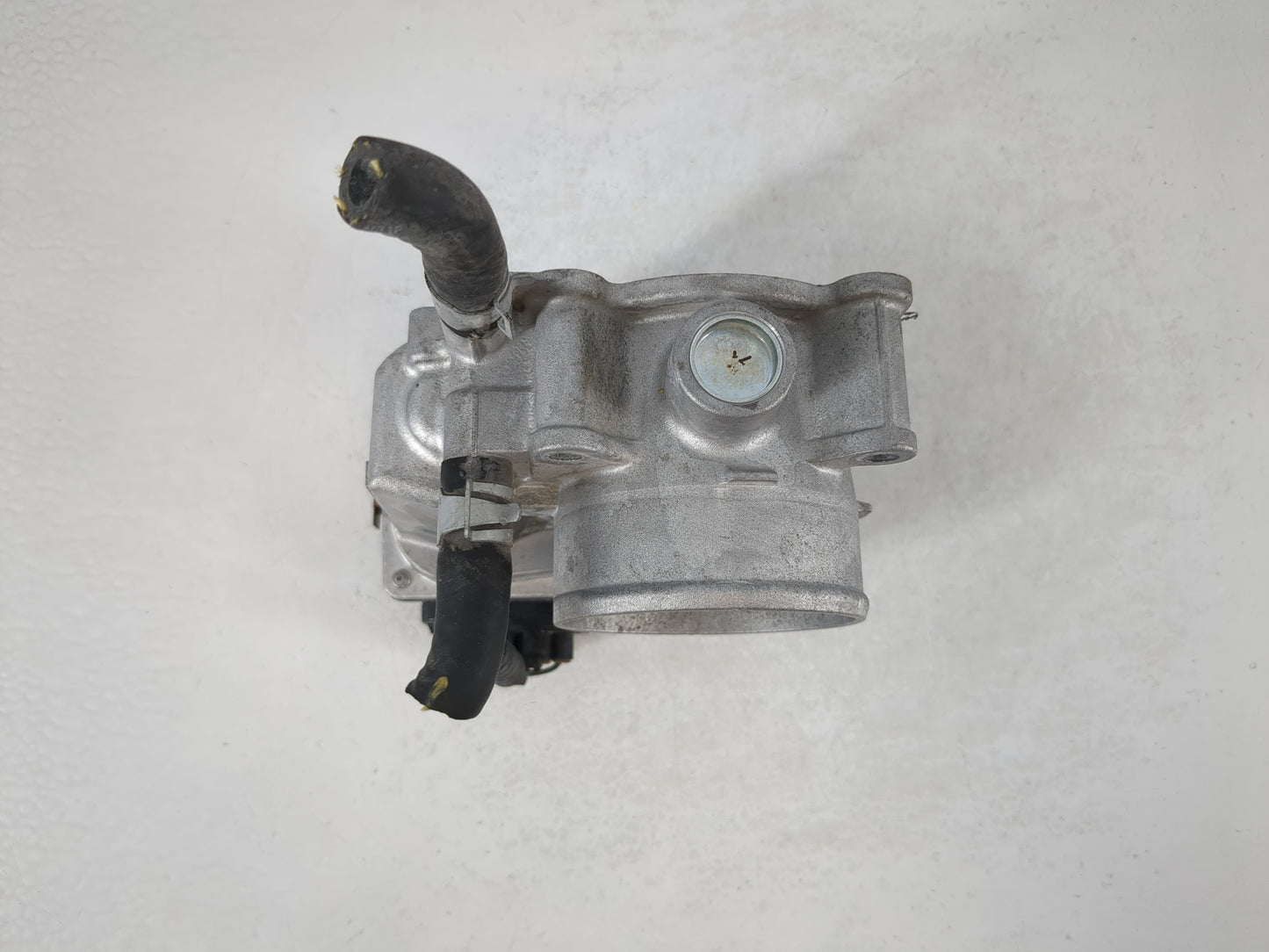 2013-2019 Nissan Sentra Throttle Body P/N:3RA60-01 E Fits Fits 2013 2014 2015 2016 2017 2018 2019 OEM Used Auto Parts - Oemu