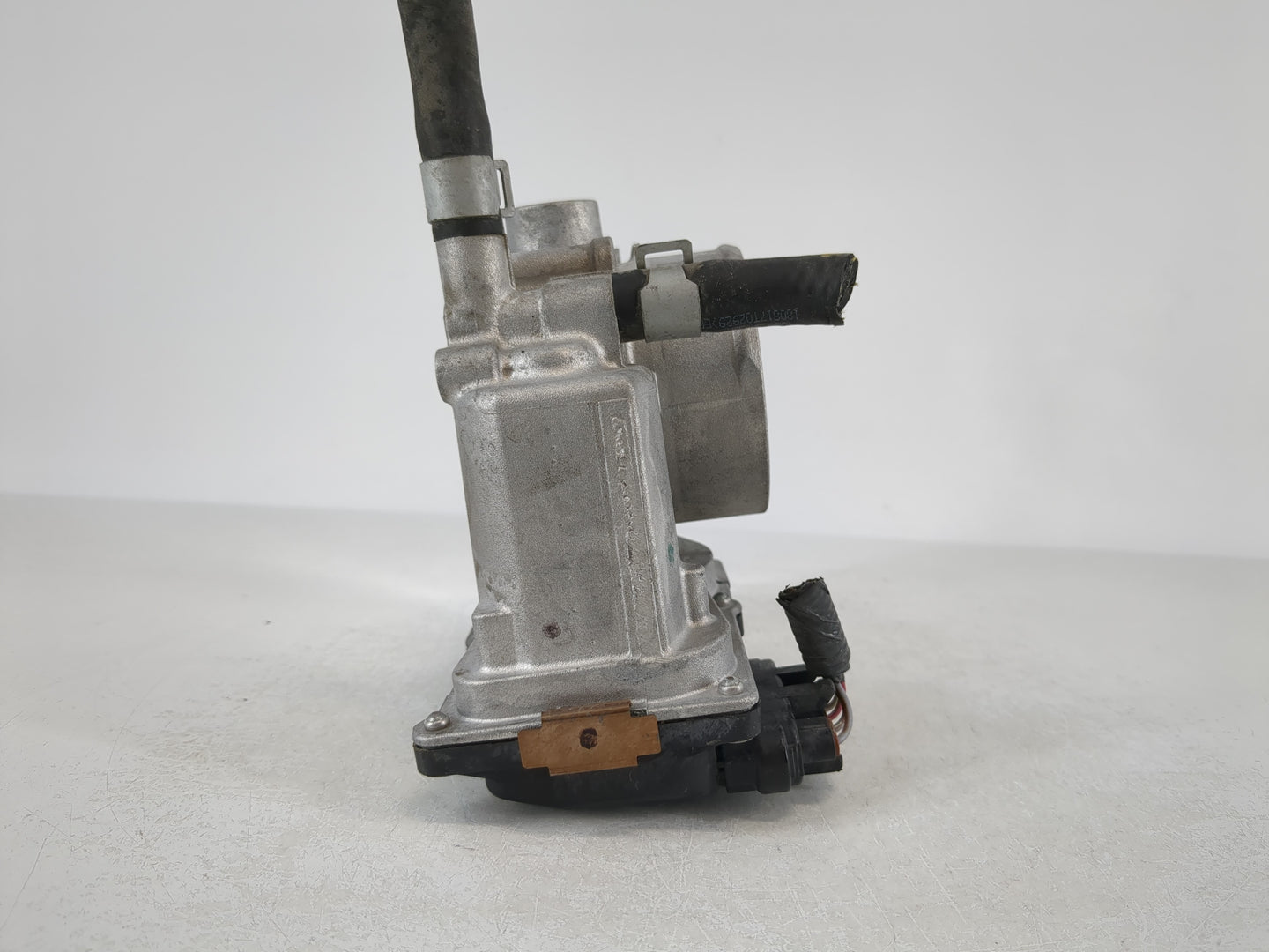2013-2019 Nissan Sentra Throttle Body P/N:3RA60-01 E Fits Fits 2013 2014 2015 2016 2017 2018 2019 OEM Used Auto Parts - Oemu