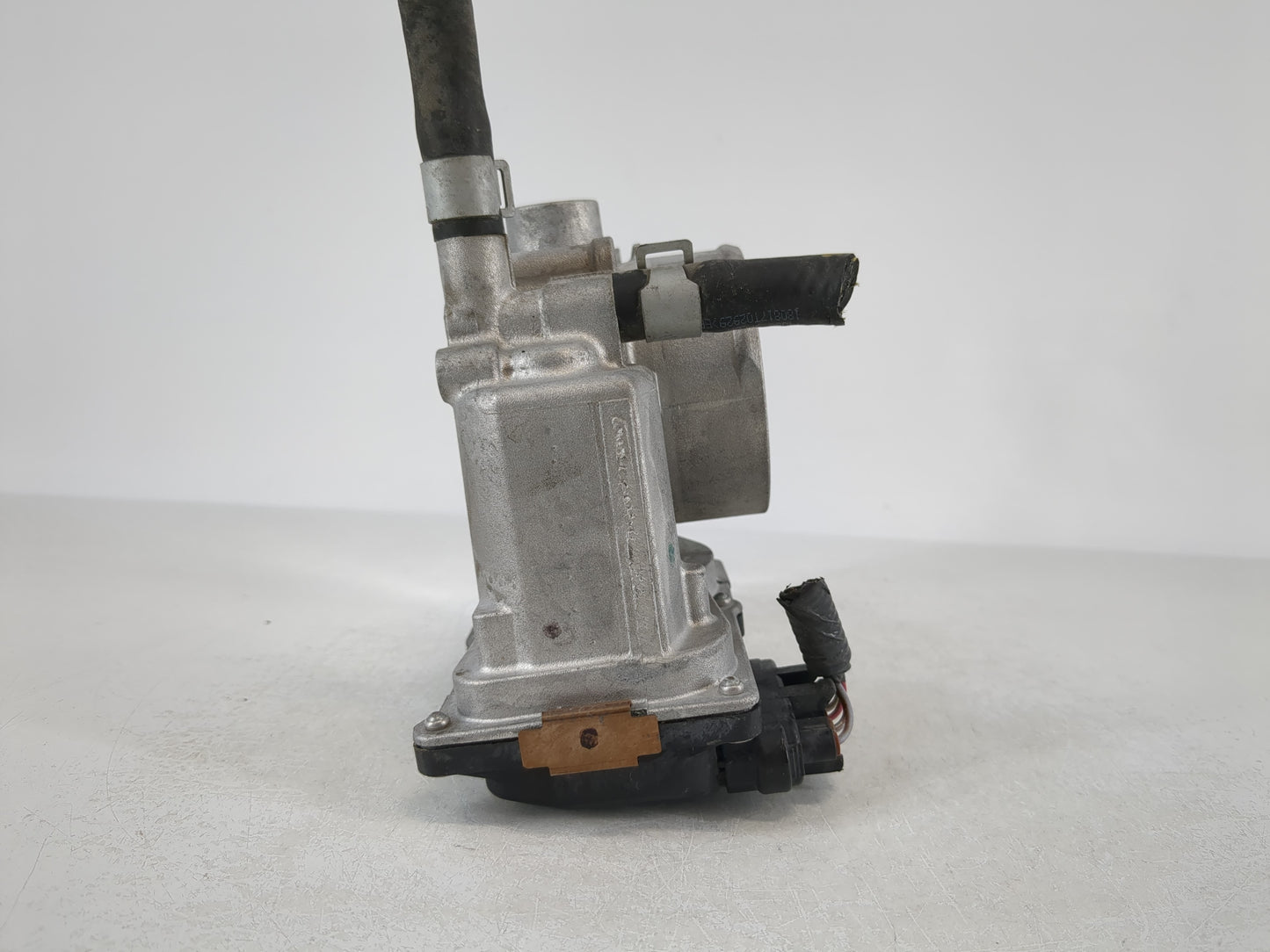 2013-2019 Nissan Sentra Throttle Body P/N:3RA60-01 E Fits Fits 2013 2014 2015 2016 2017 2018 2019 OEM Used Auto Parts - Oemu
