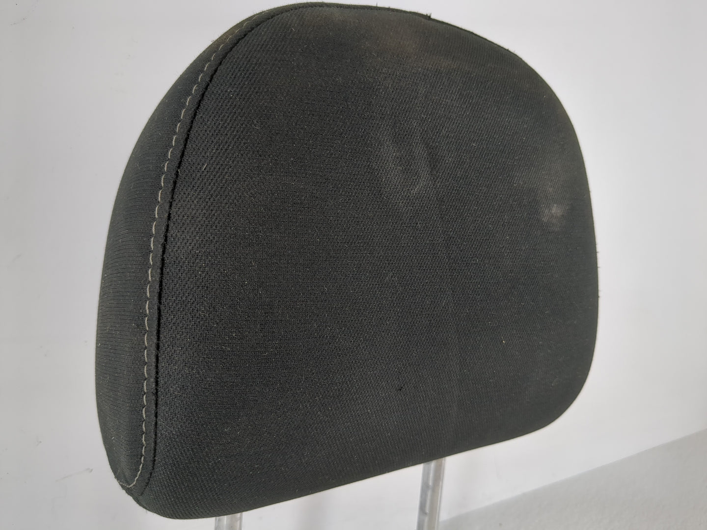 2017-2019 Nissan Sentra Headrest Head Rest Front Driver Passenger Seat Fits Fits 2017 2018 2019 OEM Used Auto Parts - Oemuse