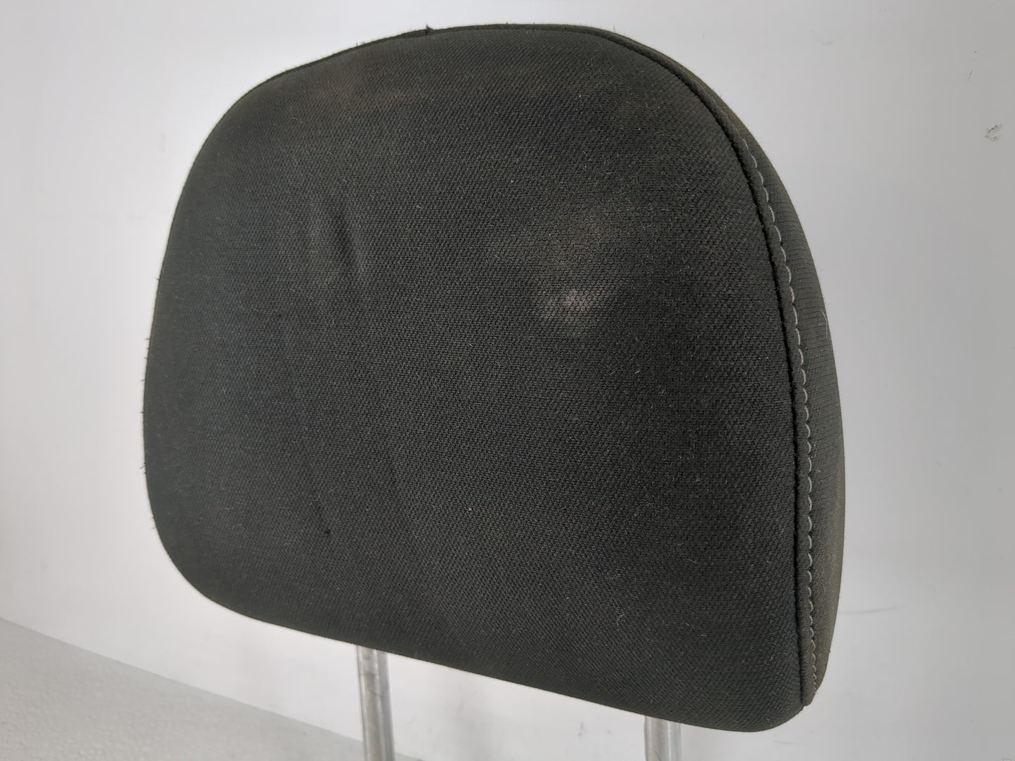 2017-2019 Nissan Sentra Headrest Head Rest Front Driver Passenger Seat Fits Fits 2017 2018 2019 OEM Used Auto Parts - Oemuse