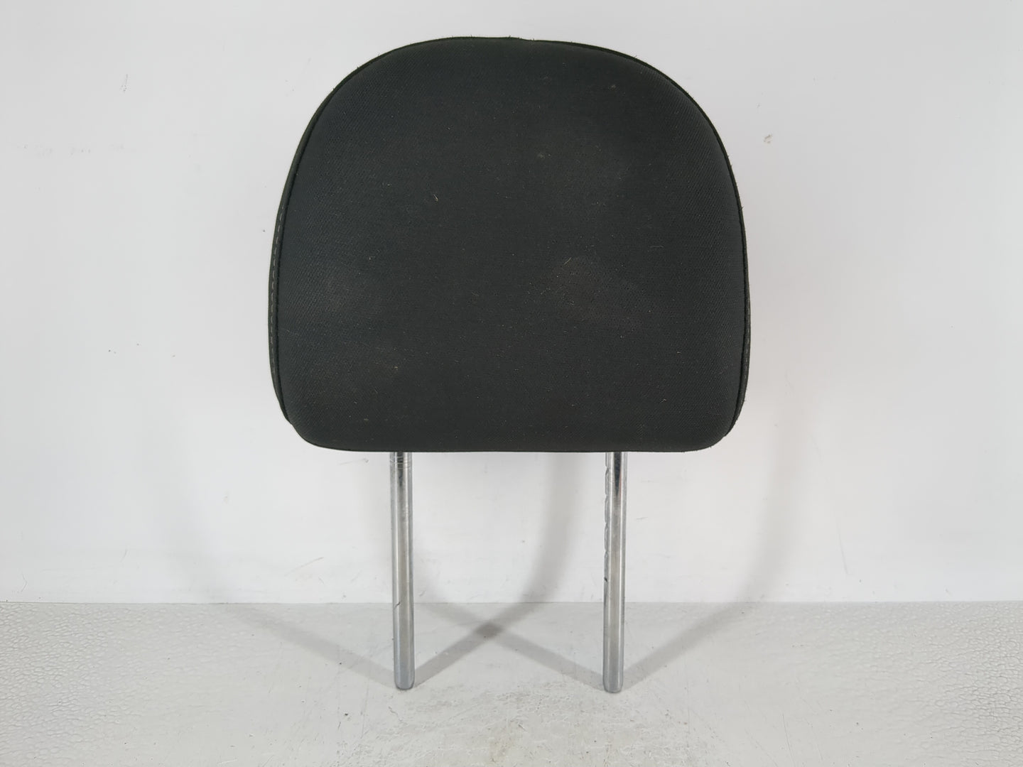 2017-2019 Nissan Sentra Headrest Head Rest Front Driver Passenger Seat - Oemusedautoparts1.com