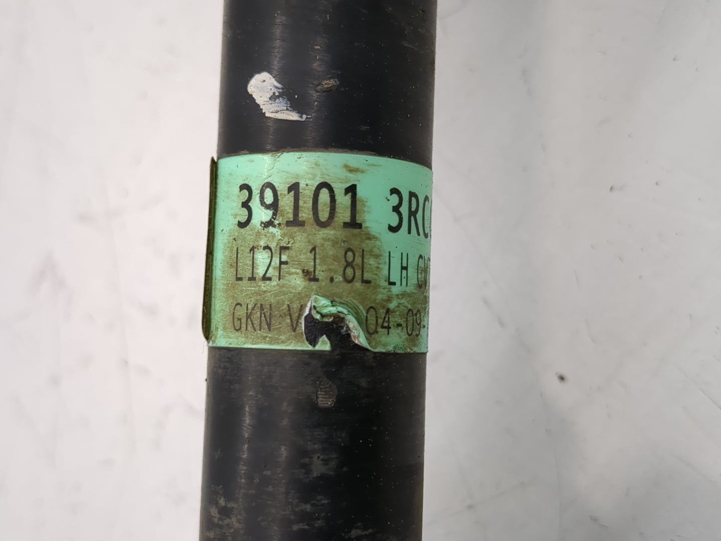 2013-2019 Nissan Sentra Axle Shaft Front Driver Cv C/v - Oemusedautoparts1.com