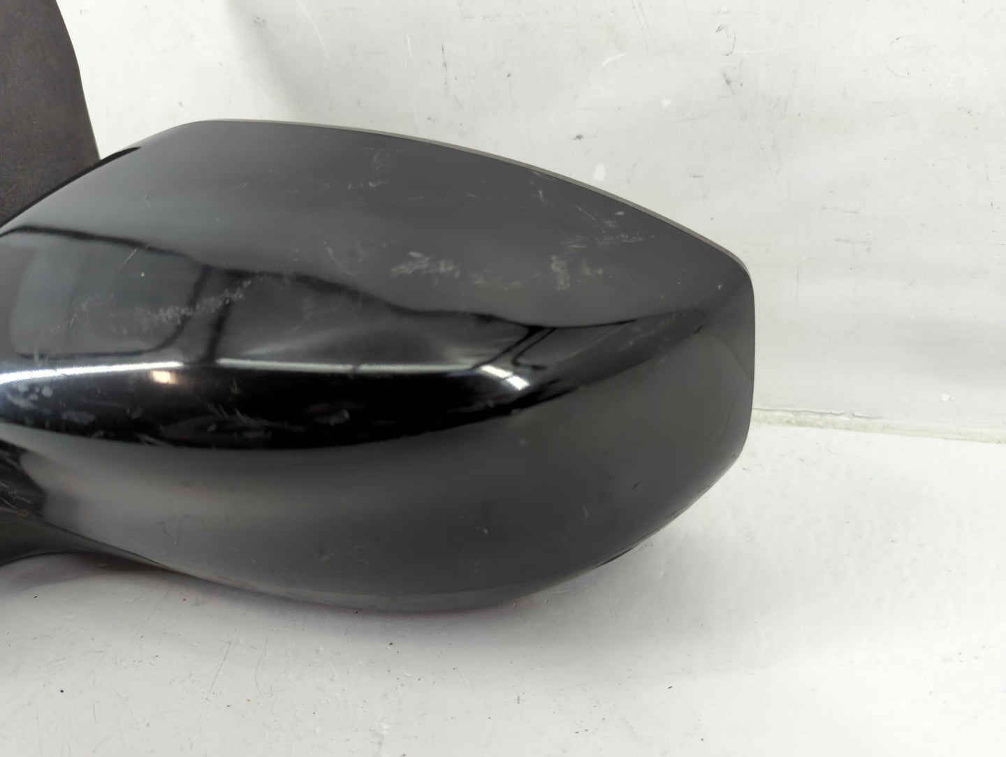 2016-2019 Nissan Sentra Driver Side View Mirror - Left Door Mirror OEM Used - Oemusedautoparts1.com