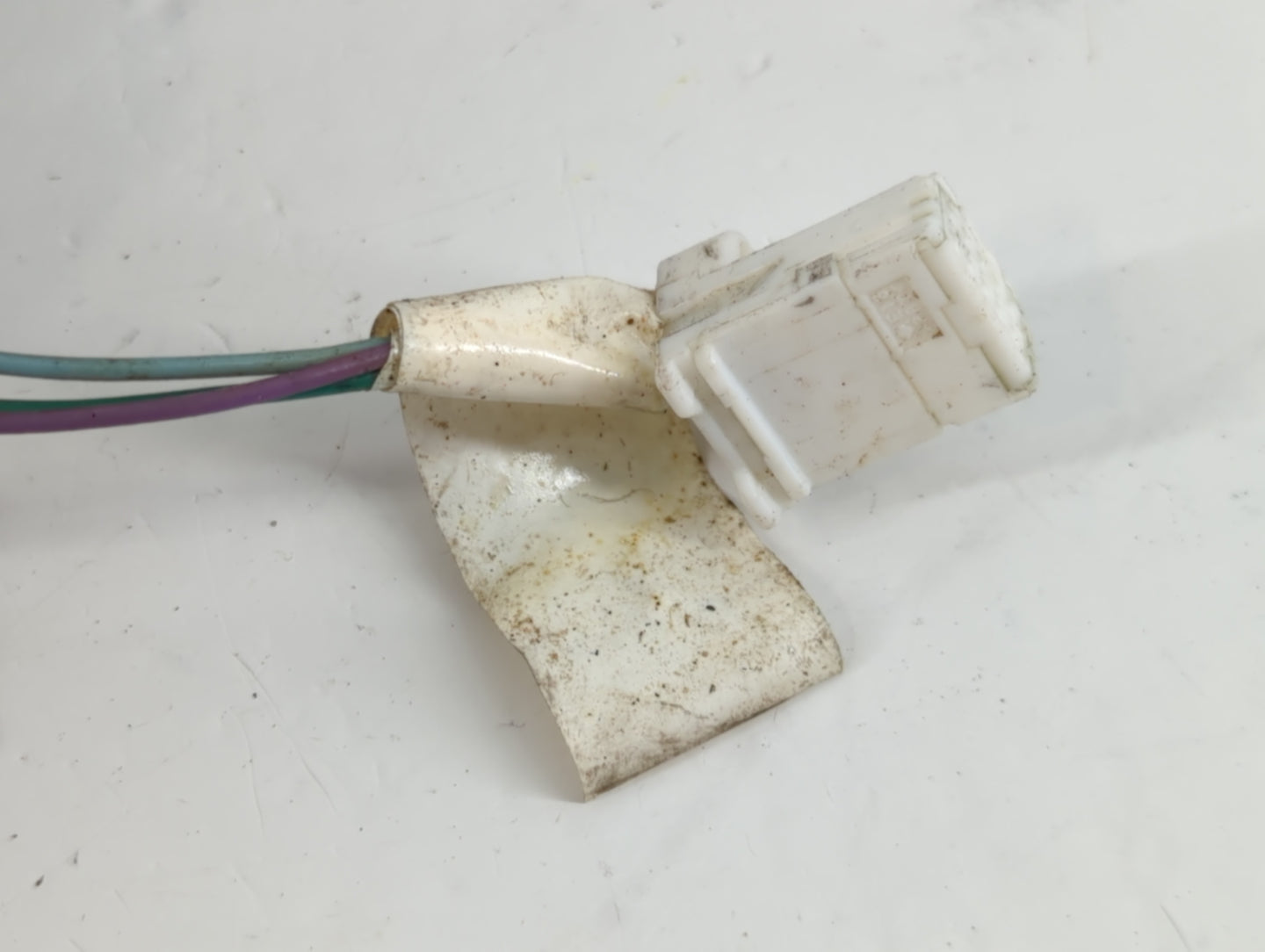 2016-2019 Nissan Sentra Driver Side View Mirror - Left Door Mirror OEM Used - Oemusedautoparts1.com