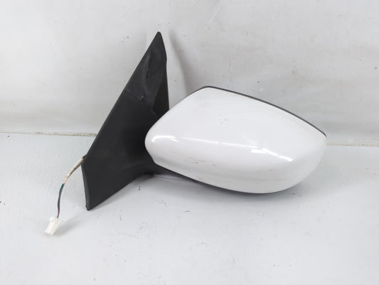 2016-2019 Nissan Sentra Driver Side View Mirror - Left Door Mirror OEM Used - Oemusedautoparts1.com