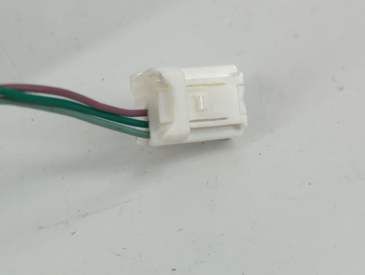 2016-2019 Nissan Sentra Driver Side View Mirror - Left Door Mirror OEM Used - Oemusedautoparts1.com