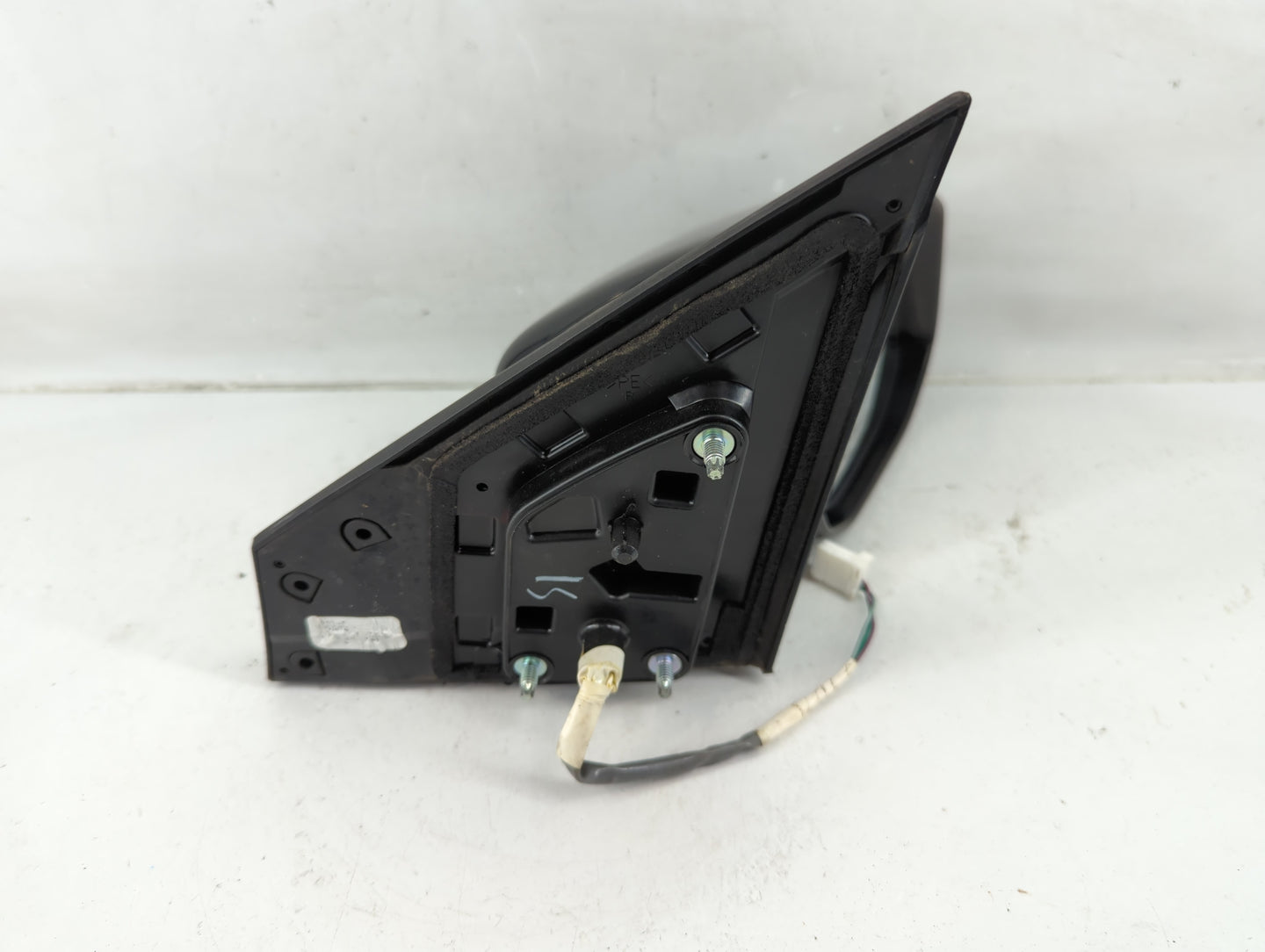 2016-2019 Nissan Sentra Passenger Side View Mirror - Right Door Mirror OEM Used - Oemusedautoparts1.com