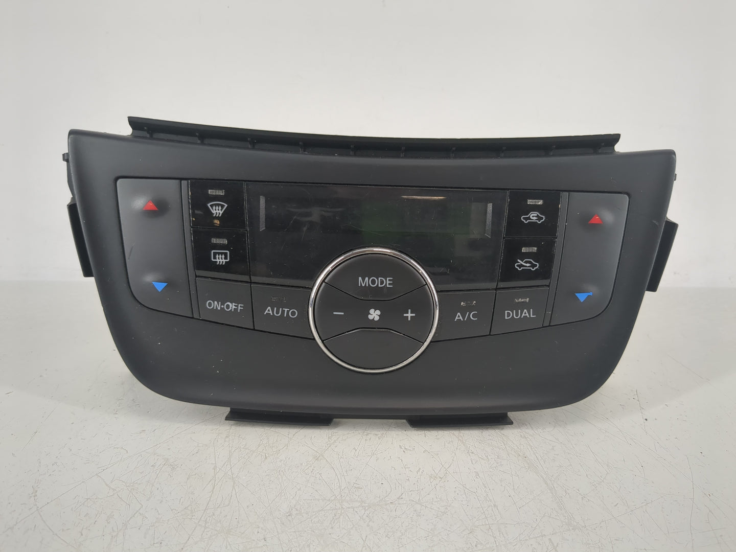 2015-2019 Nissan Sentra Climate Control Module Temperature AC/Heater Replacement P/N:27500 4AT4A Fits OEM Used Auto Parts - 