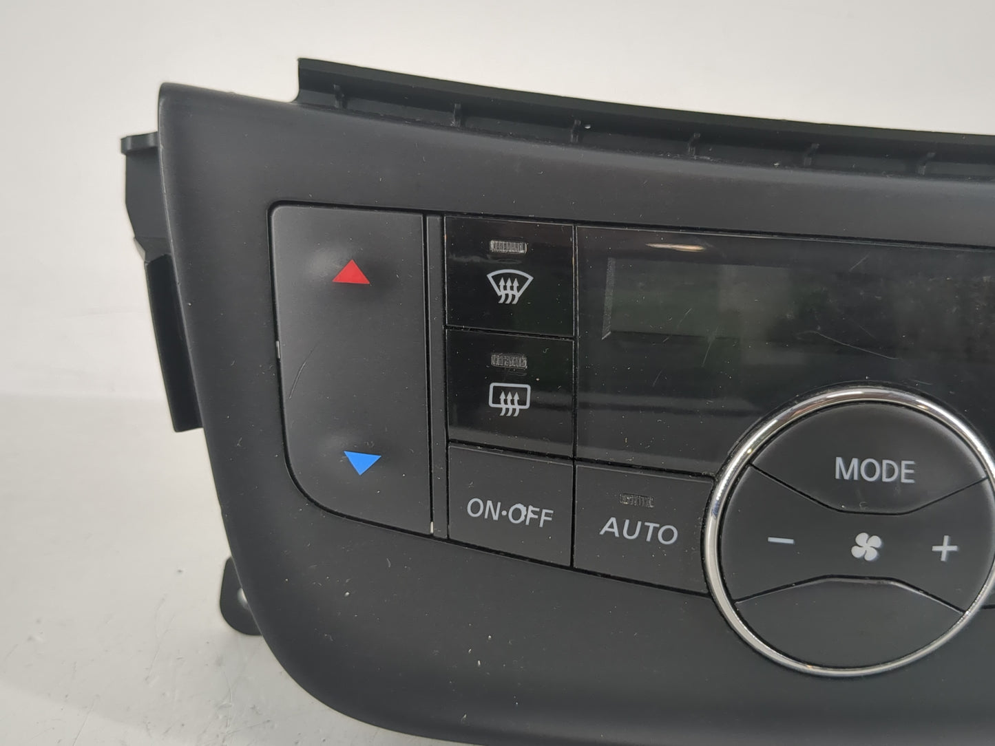 2015-2019 Nissan Sentra Climate Control Module Temperature AC/Heater Replacement P/N:27500 4AT4A Fits OEM Used Auto Parts - 