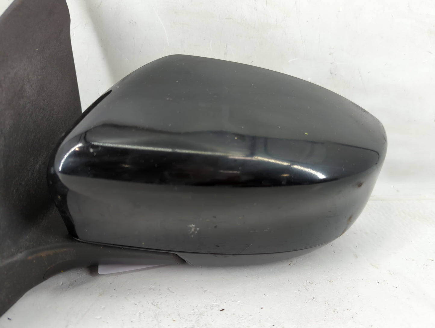2016-2019 Nissan Sentra Driver Side View Mirror - Left Door Mirror OEM Used - Oemusedautoparts1.com
