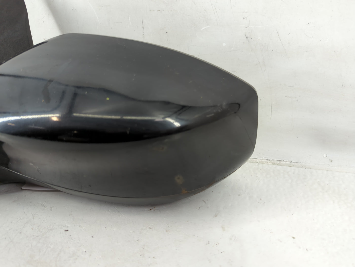 2016-2019 Nissan Sentra Driver Side View Mirror - Left Door Mirror OEM Used - Oemusedautoparts1.com