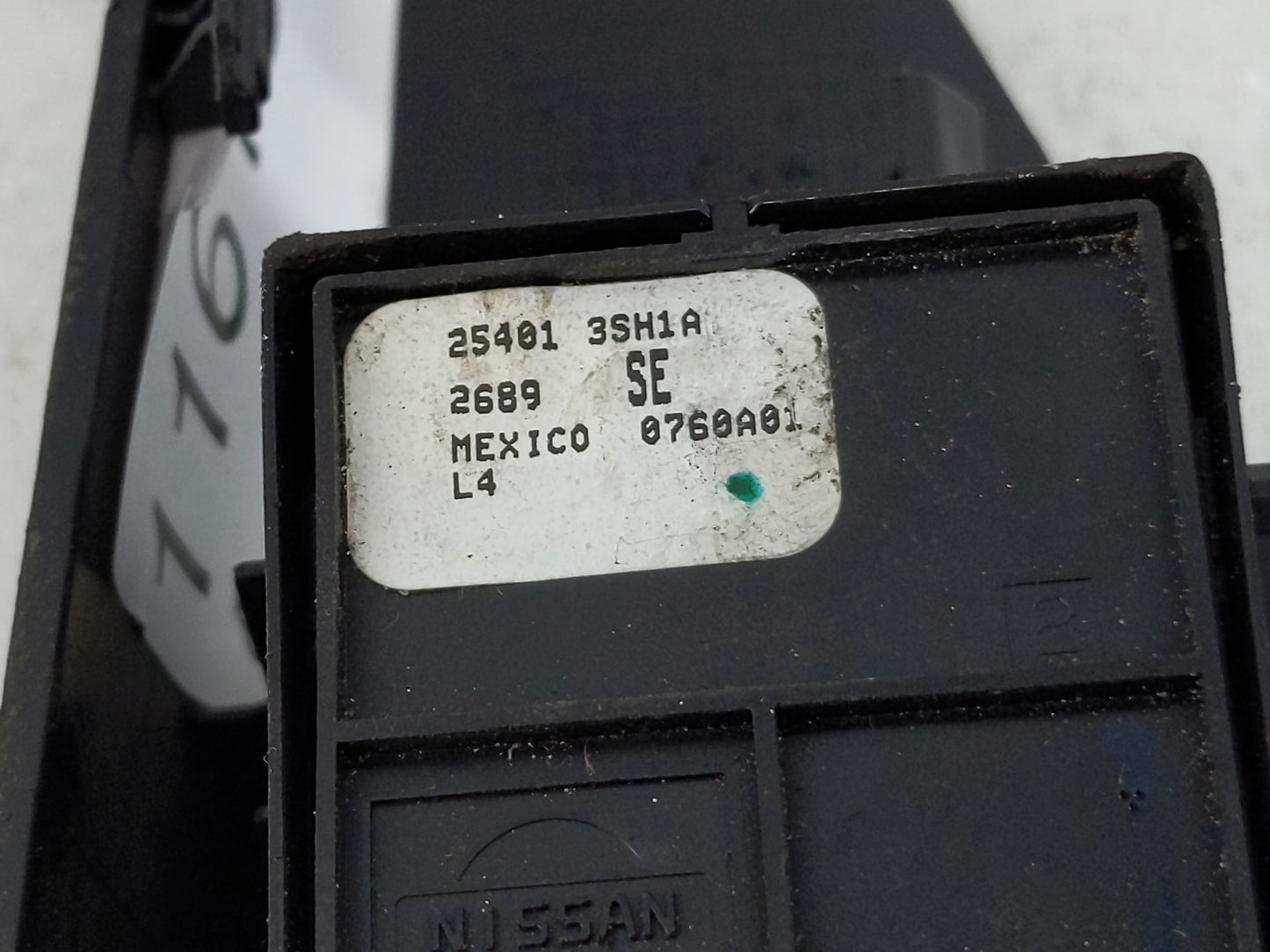 2013-2019 Nissan Sentra Master Power Window Switch Replacement Driver Side Left P/N:25401 25401 3SH1A Fits OEM Used Auto Par