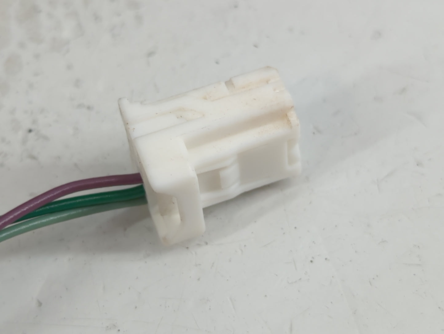 2016-2019 Nissan Sentra Driver Side View Mirror - Left Door Mirror OEM Used - Oemusedautoparts1.com