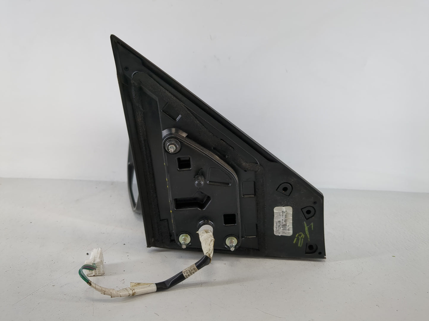 2016-2019 Nissan Sentra Driver Side View Mirror - Left Door Mirror OEM Used - Oemusedautoparts1.com