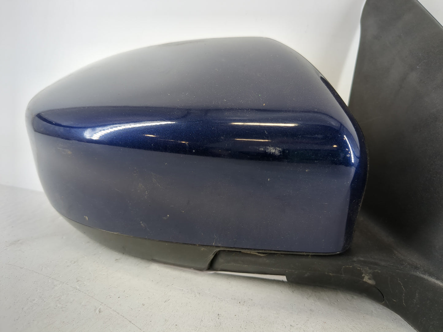 2016-2019 Nissan Sentra Passenger Side View Mirror - Right Door Mirror OEM Used - Oemusedautoparts1.com