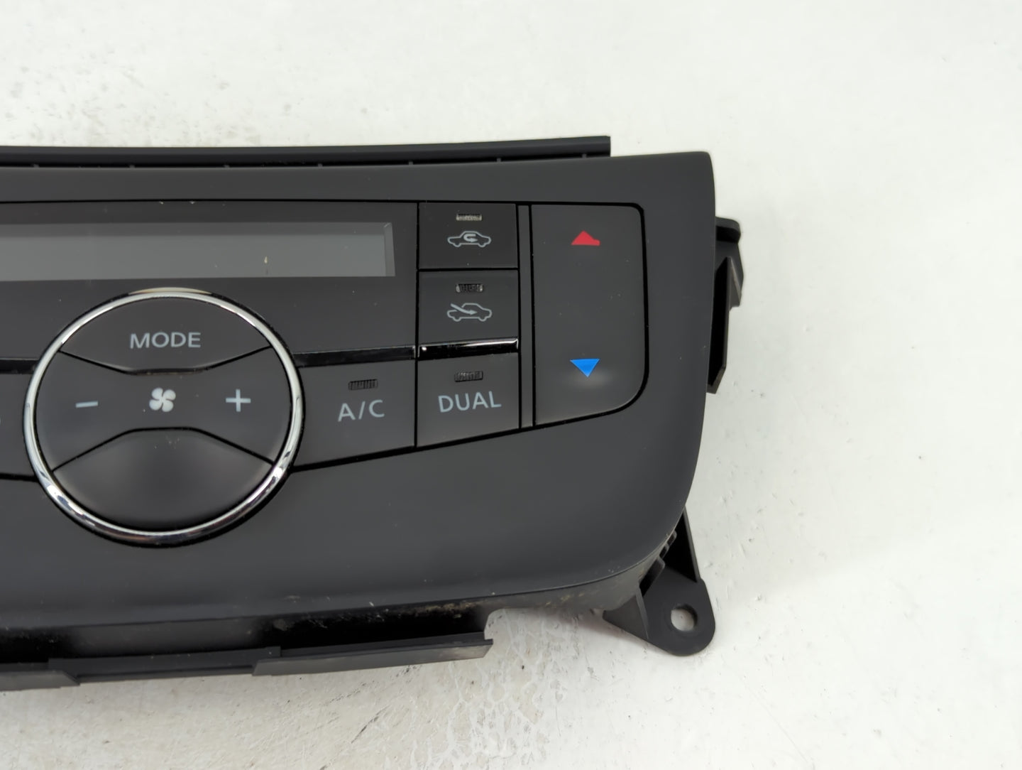 2015-2019 Nissan Sentra Climate Control Module Temperature AC/Heater Replacement P/N:27500 4AT4A Fits OEM Used Auto Parts - 