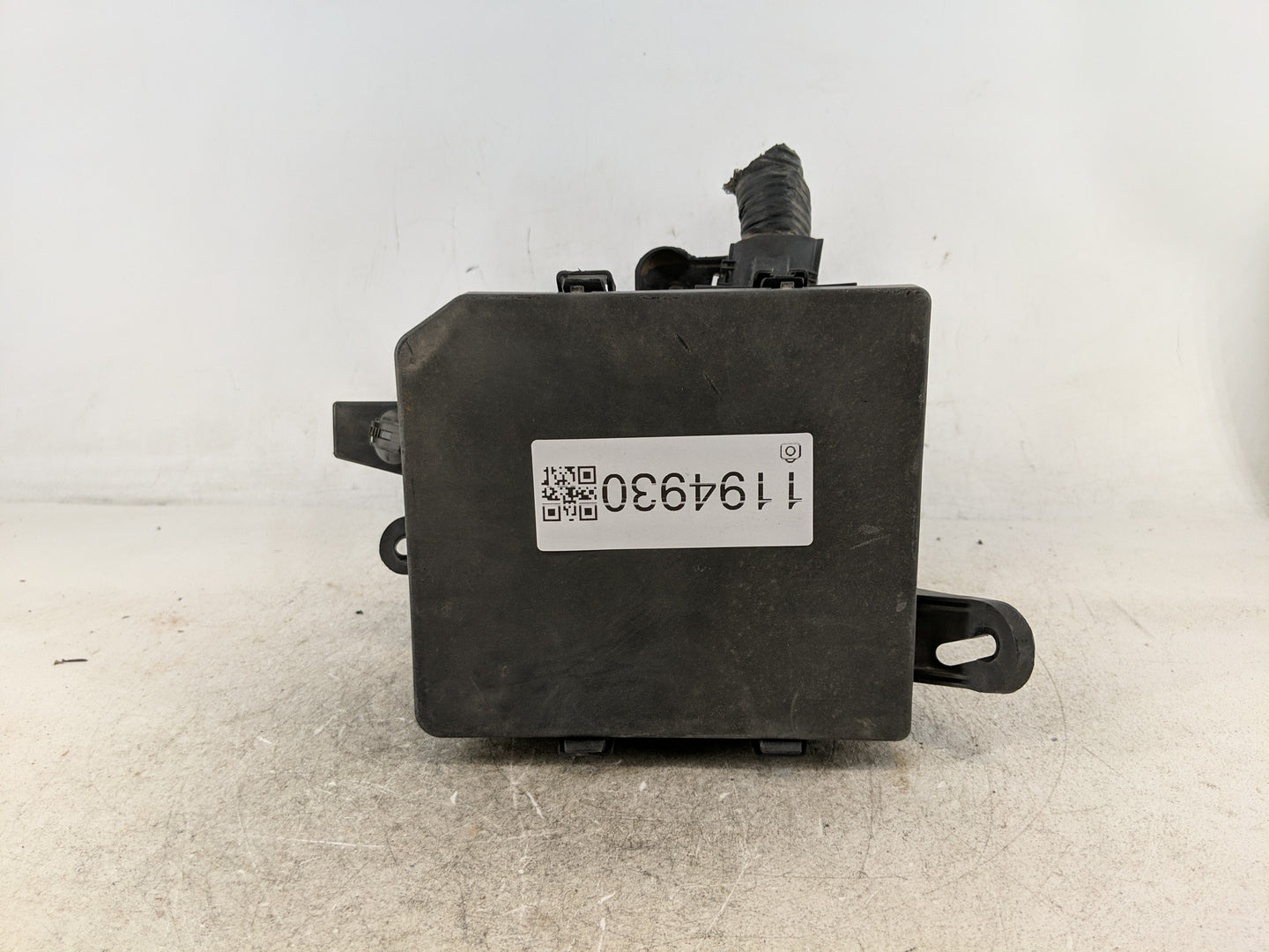 2019 Nissan Sentra Fusebox Fuse Box Panel Relay Module P/N:284B7 3RA3E Fits OEM Used Auto Parts - Oemusedautoparts1.com