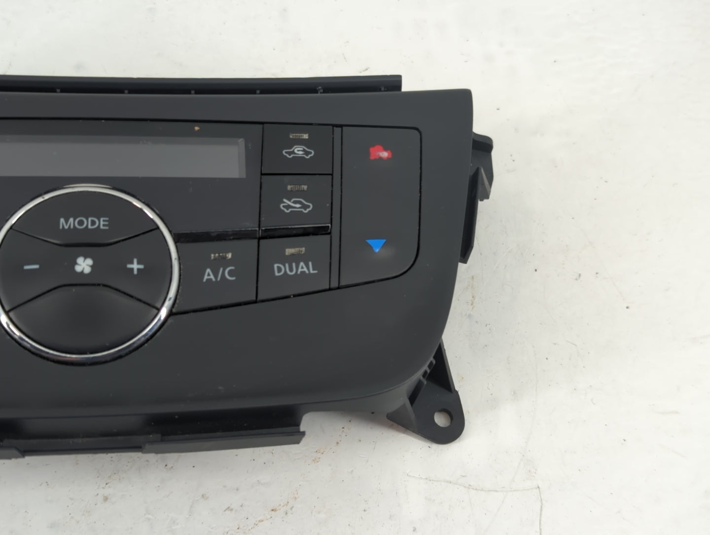 2017-2019 Nissan Sentra Climate Control Module Temperature AC/Heater Replacement P/N:27500 4AT4A Fits Fits 2017 2018 2019 OE