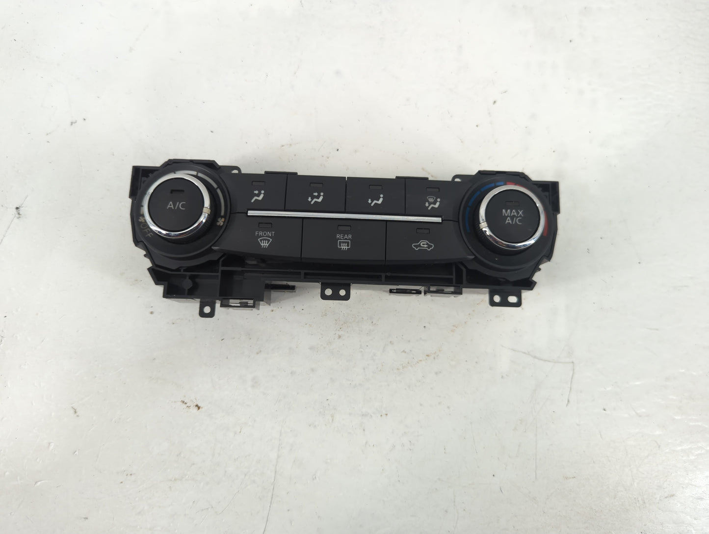 2015-2019 Nissan Sentra Climate Control Module Temperature AC/Heater Replacement P/N:04AT2A Fits Fits 2015 2016 2017 2018 20