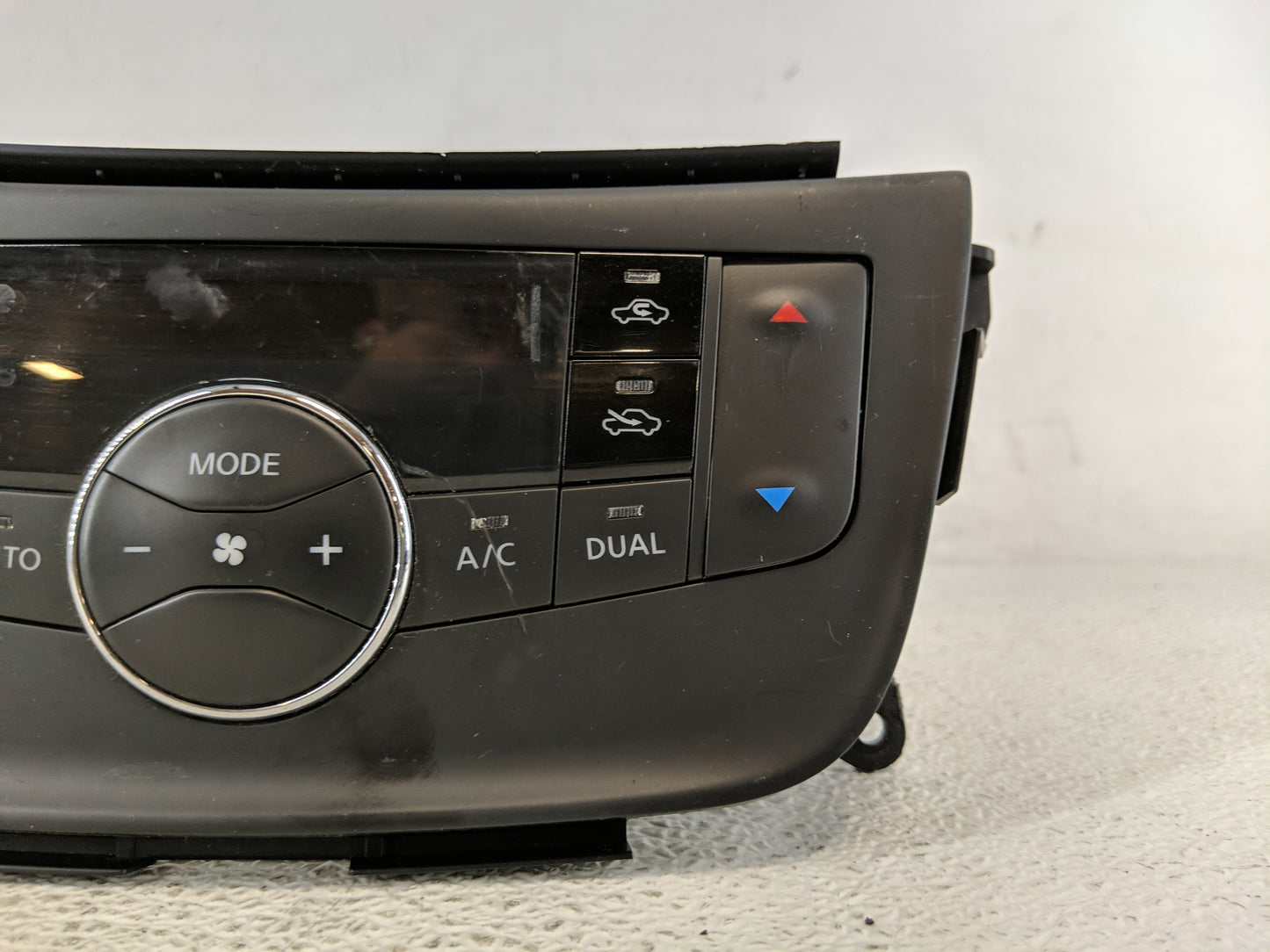 2015-2019 Nissan Sentra Climate Control Module Temperature AC/Heater Replacement P/N:27500 4AT4A Fits OEM Used Auto Parts - 