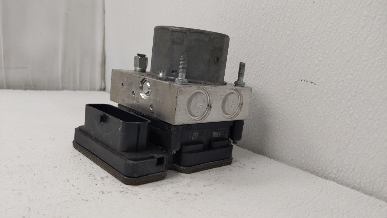 2016-2019 Nissan Sentra ABS Pump Control Module Replacement P/N:2265106527 Fits Fits 2016 2017 2018 2019 OEM Used Auto Parts