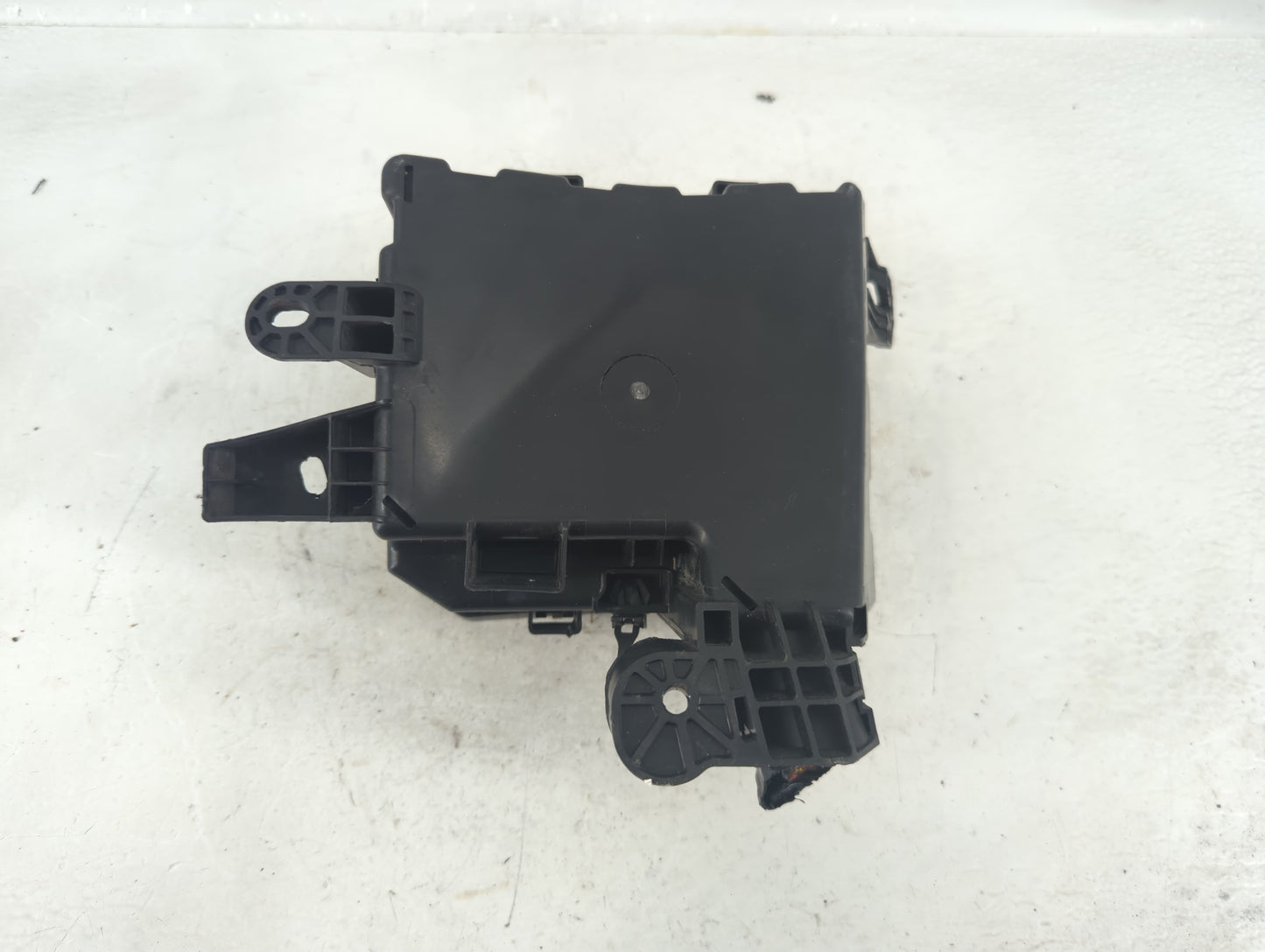 2013-2019 Nissan Sentra Fusebox Fuse Box Panel Relay Module Fits Fits 2013 2014 2015 2016 2017 2018 2019 OEM Used Auto Parts