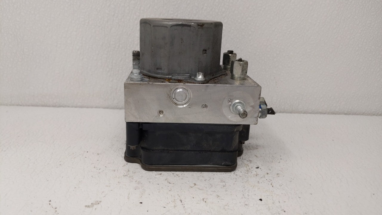 2016-2019 Nissan Sentra ABS Pump Control Module Replacement P/N:2265106527 Fits Fits 2016 2017 2018 2019 OEM Used Auto Parts