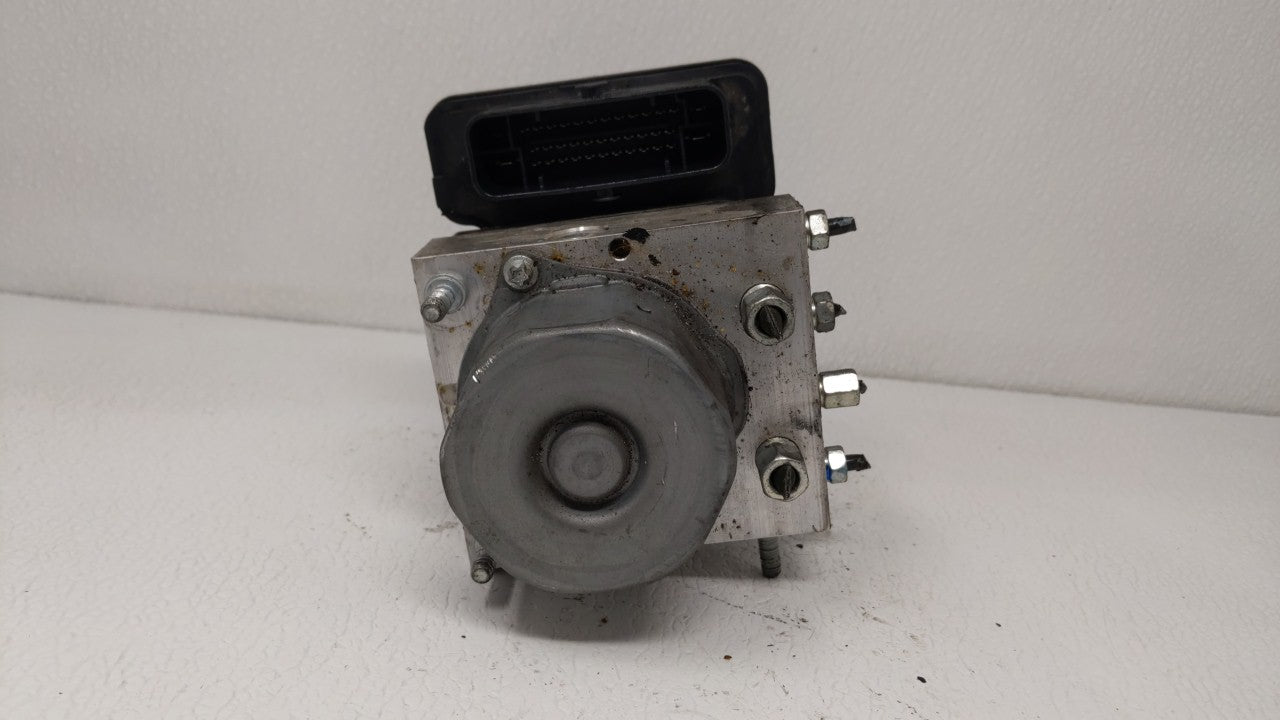 2016-2019 Nissan Sentra ABS Pump Control Module Replacement P/N:2265106527 Fits Fits 2016 2017 2018 2019 OEM Used Auto Parts