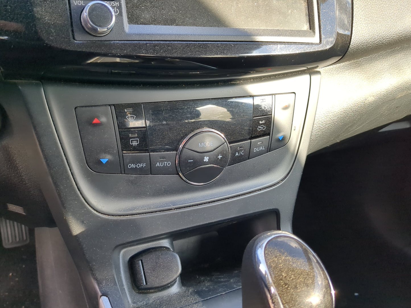 2015-2019 Nissan Sentra Climate Control Module Temperature AC/Heater Replacement Fits Fits 2015 2016 2017 2018 2019 OEM Used