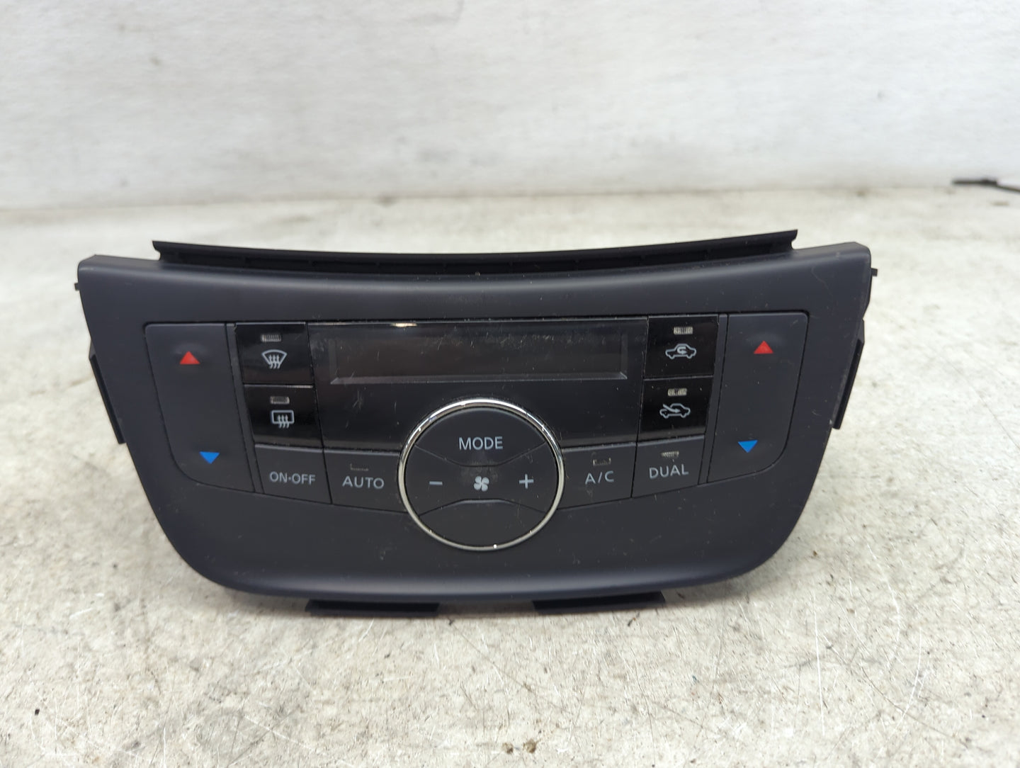 2015-2019 Nissan Sentra Climate Control Module Temperature AC/Heater Replacement P/N:27500 4AT4A VPAASH-18C612-ABA Fits OEM 