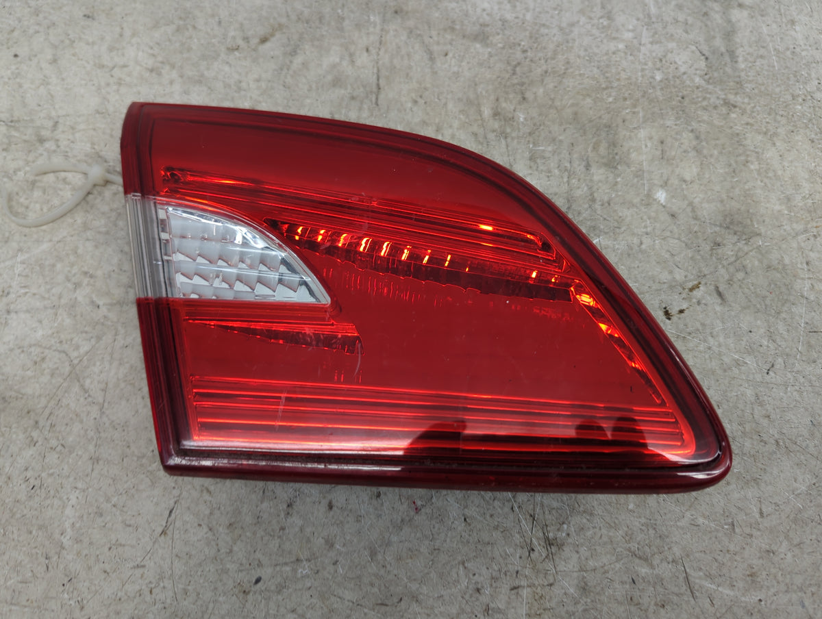 2016-2019 Nissan Sentra Driver Left Side Deck Lid Mounted Tail Light 1215325 - Oemusedautoparts1.com