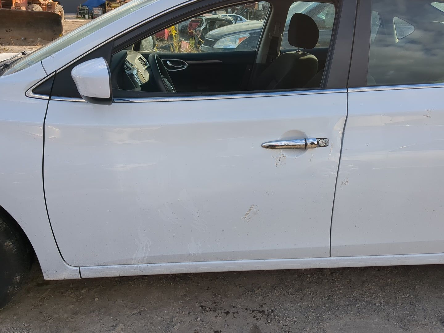 2013-2019 Nissan Sentra Driver Front Door Oem - Oemusedautoparts1.com