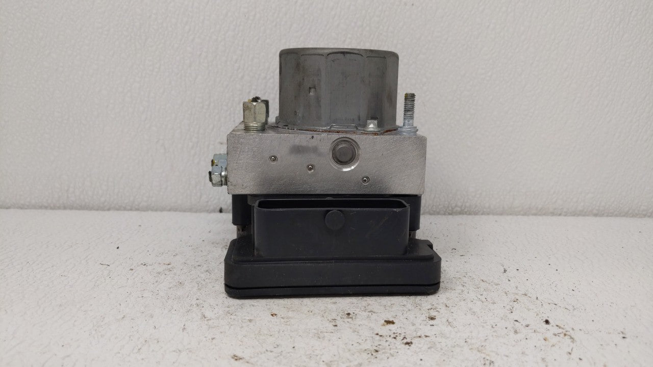 2019 Nissan Sentra ABS Pump Control Module Replacement P/N:47660 6UD0C Fits OEM Used Auto Parts - Oemusedautoparts1.com