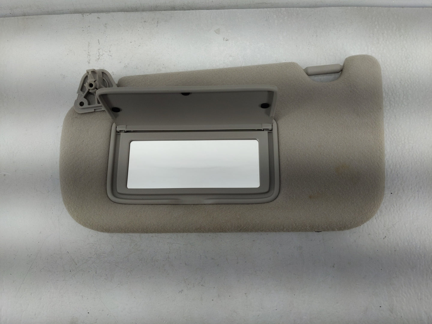 2013-2019 Nissan Sentra Sun Visor Shade Replacement Driver Left Mirror Fits Fits 2012 2013 2014 2015 2016 2017 2018 2019 OEM
