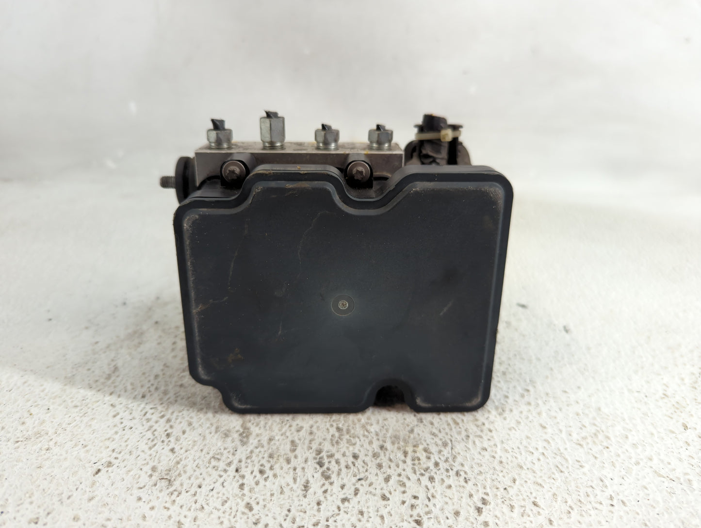 2019 Nissan Sentra ABS Pump Control Module Replacement P/N:47660 5UD0C Fits OEM Used Auto Parts - Oemusedautoparts1.com