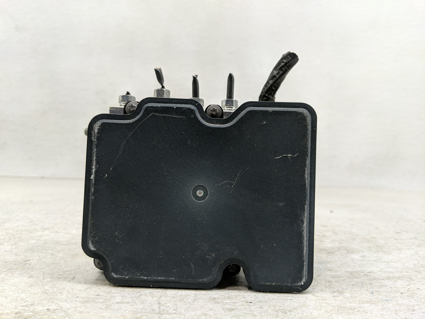 2019 Nissan Sentra ABS Pump Control Module Replacement P/N:47660 5UD0C Fits OEM Used Auto Parts - Oemusedautoparts1.com