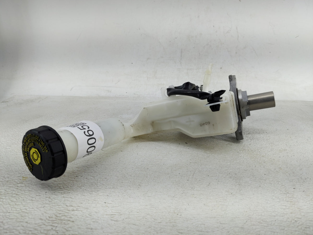 2019 Nissan Sentra Power Brake Booster Oem 1290065 - Oemusedautoparts1.com
