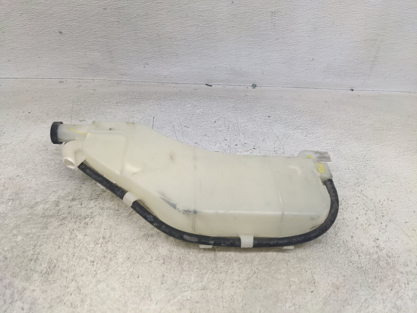 2013-2019 Nissan Sentra Radiator Coolant Overflow Expansion Tank Bottle - Oemusedautoparts1.com