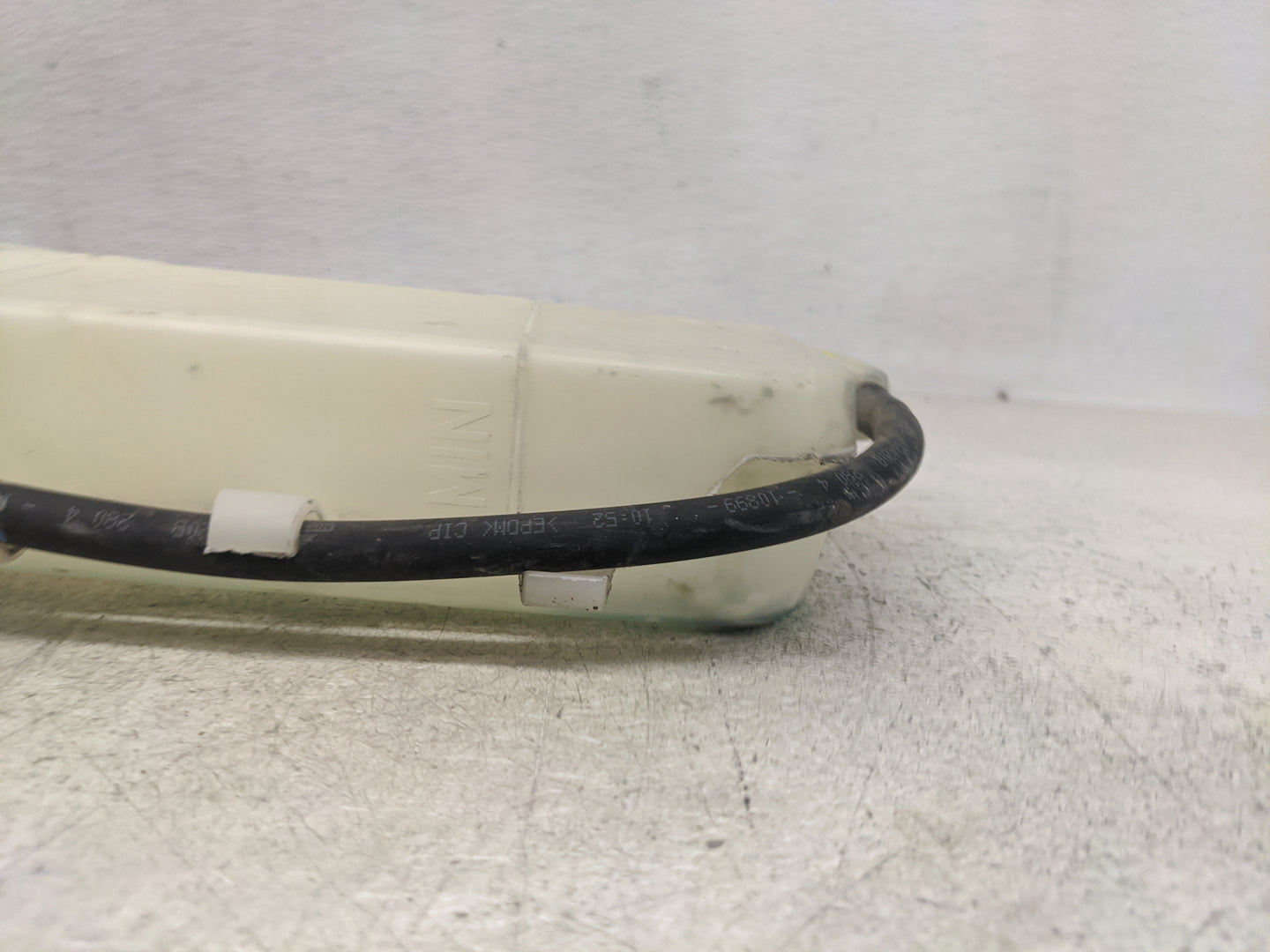 2013-2019 Nissan Sentra Radiator Coolant Overflow Expansion Tank Bottle 1366109 - Oemusedautoparts1.com