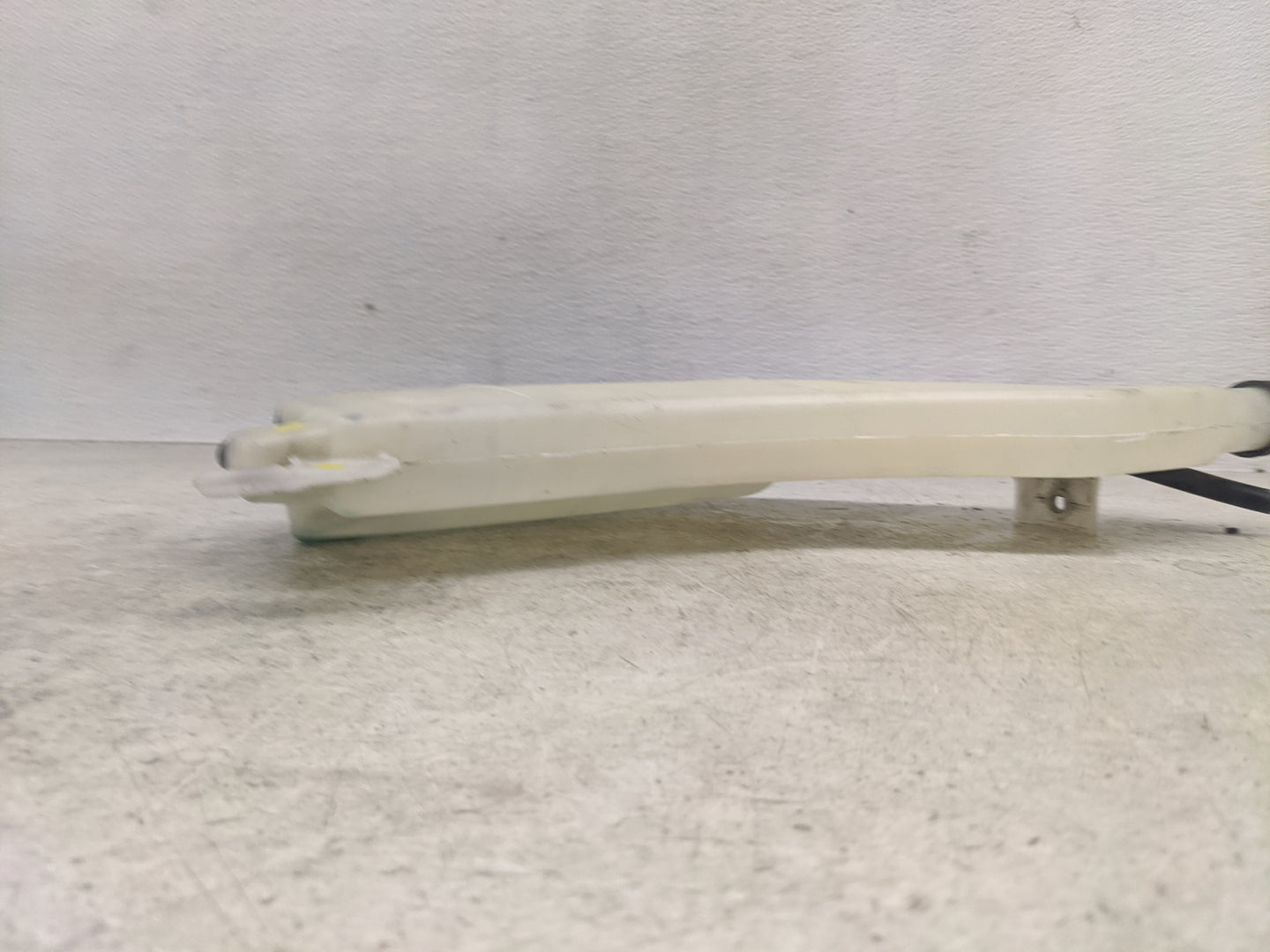 2013-2019 Nissan Sentra Radiator Coolant Overflow Expansion Tank Bottle 1366109 - Oemusedautoparts1.com