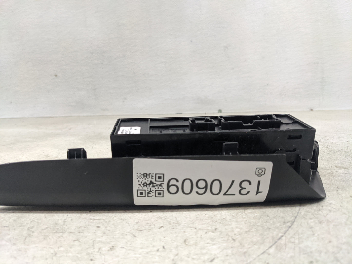 2013-2019 Nissan Sentra Master Power Window Switch Replacement Driver Side Left P/N:25401 3SH1A Fits OEM Used Auto Parts - O