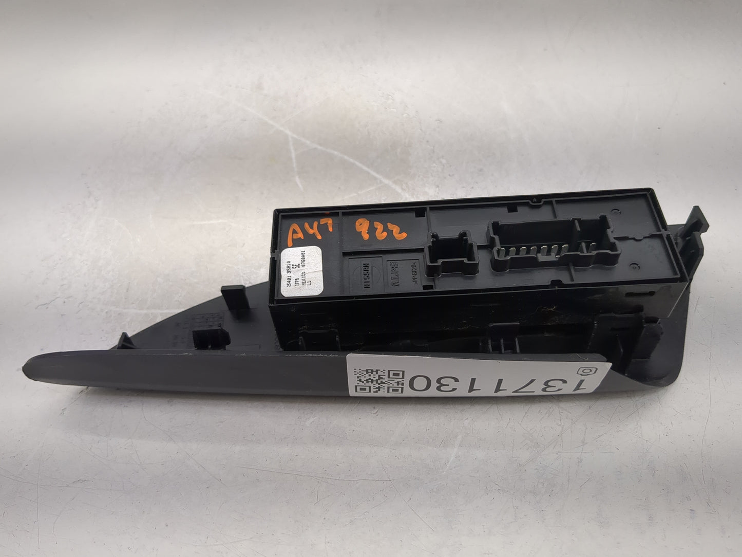 2013-2019 Nissan Sentra Master Power Window Switch Replacement Driver Side Left P/N:25401-3TA5A Fits OEM Used Auto Parts - O